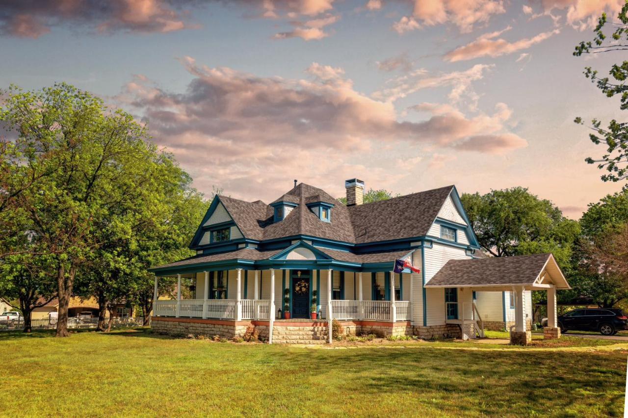 Blue Heron Bed And Breakfast On Lake Ґранбері Екстер'єр фото