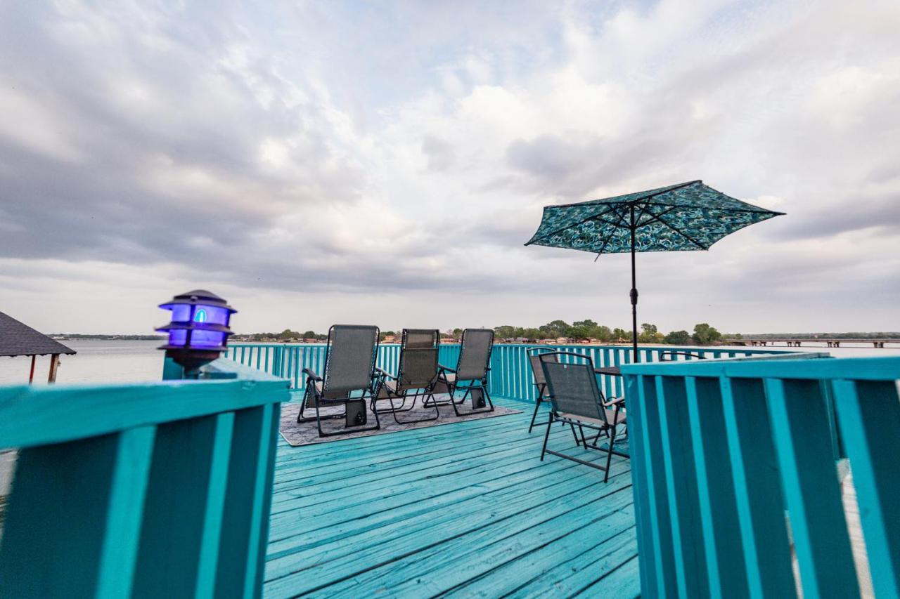 Blue Heron Bed And Breakfast On Lake Ґранбері Екстер'єр фото