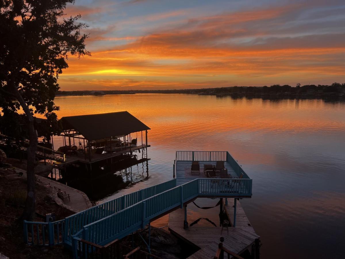 Blue Heron Bed And Breakfast On Lake Ґранбері Екстер'єр фото